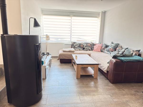 Maison ancienne rénovée 133 m2, 3 ch, terrain de 827 m2