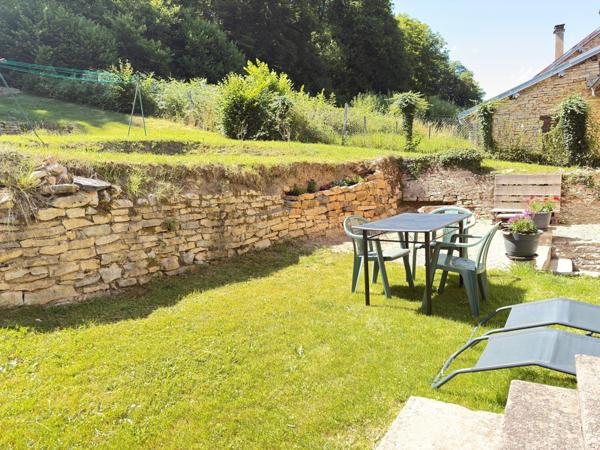 Maison ancienne rénovée 133 m2, 3 ch, terrain de 827 m2