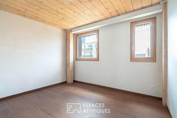Triplex d’architecte avec terrasses et vue dégagée