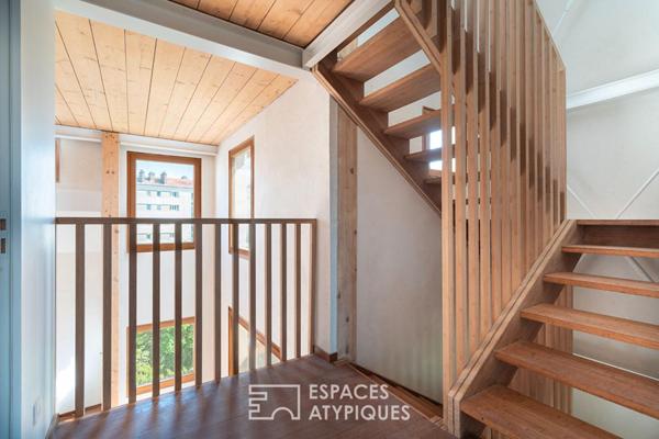 Triplex d’architecte avec terrasses et vue dégagée