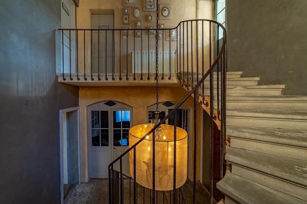Vente Maison de luxe Uzès 9 Pièces 400 m²