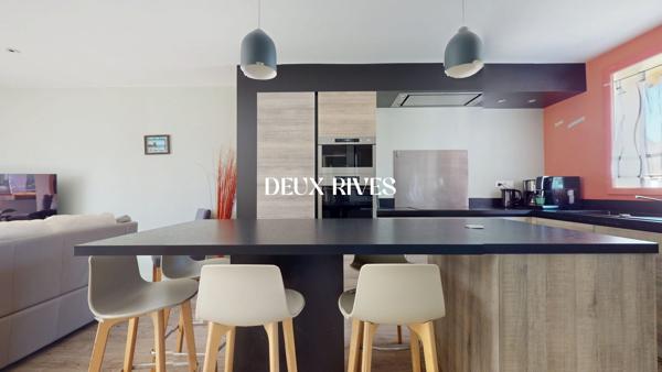 Maison familiale - 170 m2 - proximité commerces et collège - beau jardin 680m2