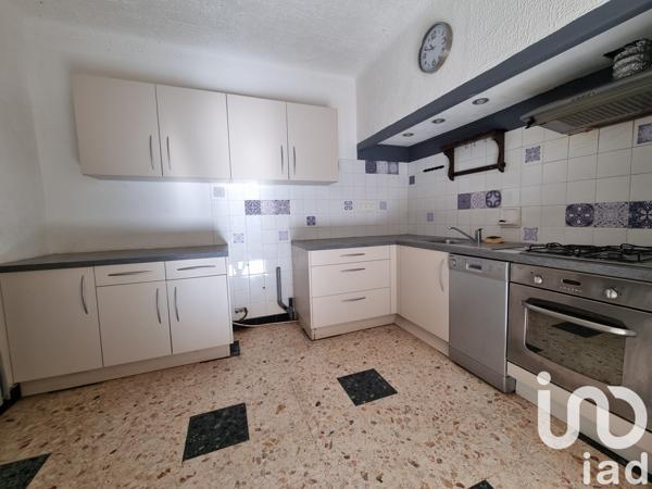 Maison 8 pièces de 184 m² à Cascastel-des-Corbières (11360)