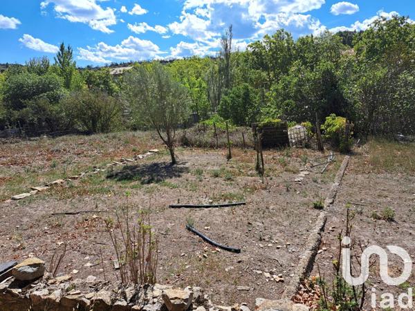 Maison 8 pièces de 184 m² à Cascastel-des-Corbières (11360)