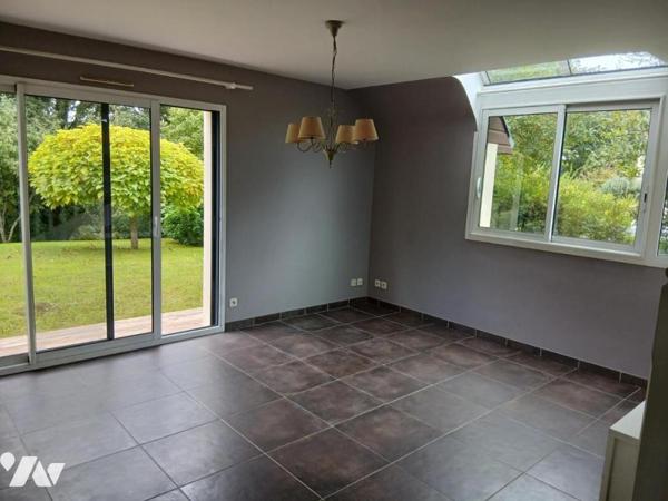 Maison d’architecte lumineuse, familiale et conviviale