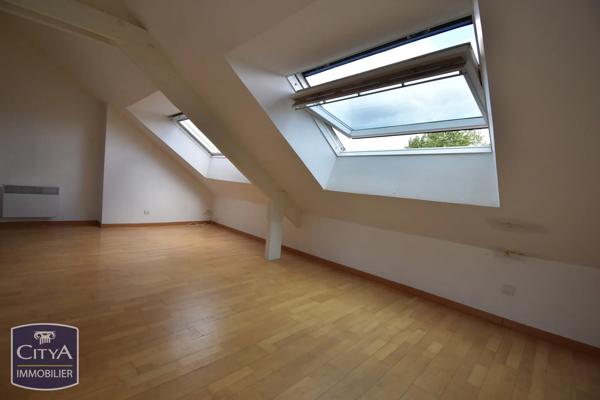 Immeuble à vendre 467.73m² Le Mans (72000)