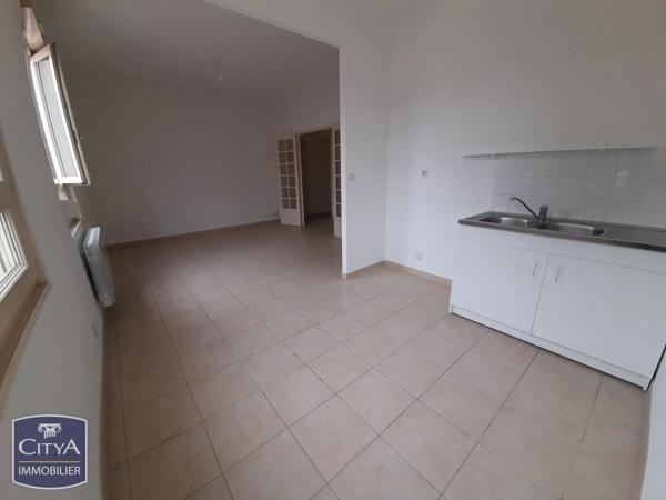 Immeuble à vendre 467.73m² Le Mans (72000)