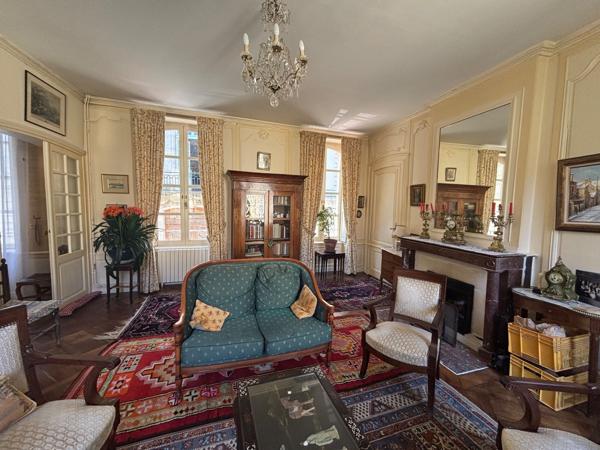 Vente Maison de luxe Bayeux 11 Pièces 238 m²