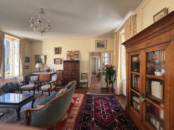 Vente Maison de luxe Bayeux 11 Pièces 238 m²