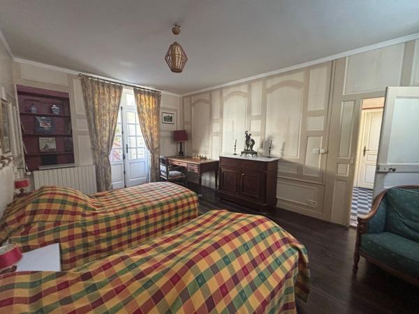 Vente Maison de luxe Bayeux 11 Pièces 238 m²