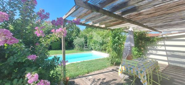 Saint Denis les Bourg - maison 6 chambres, garage, piscine