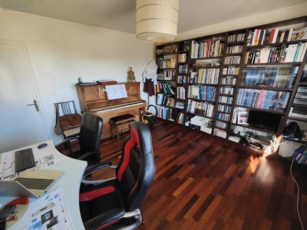 Maison à vendre à Bruz en Ille-et-Vilaine (35170), ref : 097/2461   
CENTRE