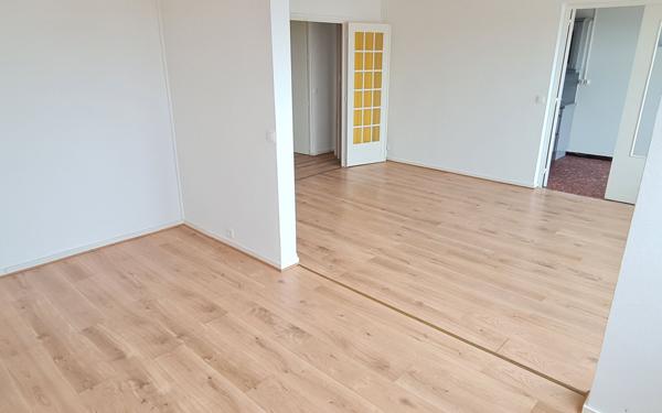 Appartement à louer    4 pièces • 97 m2 Roubaix