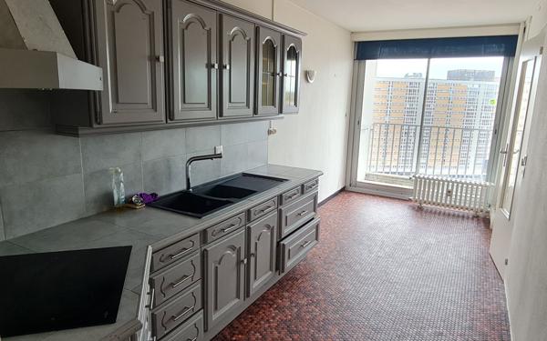 Appartement à louer    4 pièces • 97 m2 Roubaix