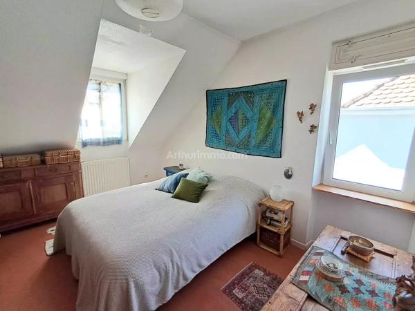 Vente                                                      Appartement
                        
                     3 pièces                      74 m2                     à Colmar