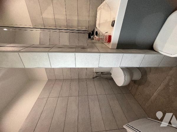 Grange rénovée de 167 m² habitables, avec terrain de 860 m² environ sur CIEUTAT, sans vis à  vis.