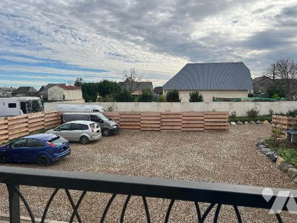 Grange rénovée de 167 m² habitables, avec terrain de 860 m² environ sur CIEUTAT, sans vis à  vis.