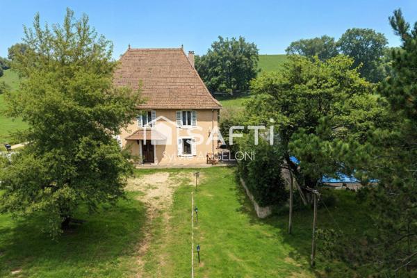 Maison de caractère 195 m² Jardin, Piscine, Dépendances