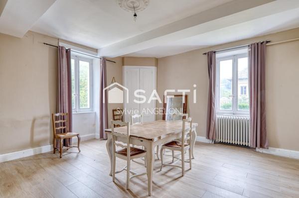 Maison de caractère 195 m² Jardin, Piscine, Dépendances