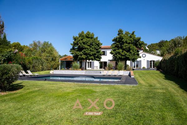 EXCLUSIVITE - AIX EN PROVENCE - SET CLUB - MAISON T8 260M2 ET T2 40M2 - VUE -  TERRAIN 4000M2 - 2 495 000 Euros