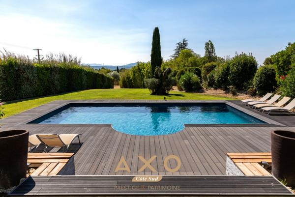 EXCLUSIVITE - AIX EN PROVENCE - SET CLUB - MAISON T8 260M2 ET T2 40M2 - VUE -  TERRAIN 4000M2 - 2 495 000 Euros