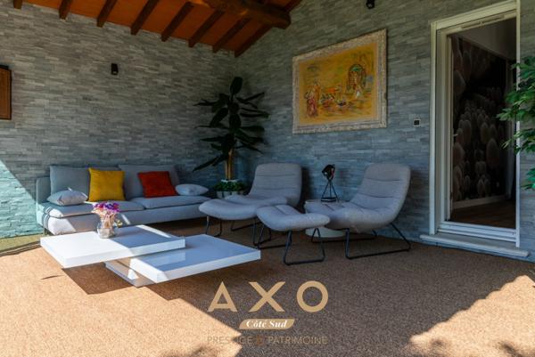 EXCLUSIVITE - AIX EN PROVENCE - SET CLUB - MAISON T8 260M2 ET T2 40M2 - VUE -  TERRAIN 4000M2 - 2 495 000 Euros