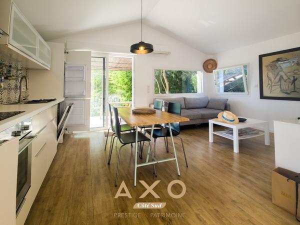 EXCLUSIVITE - AIX EN PROVENCE - SET CLUB - MAISON T8 260M2 ET T2 40M2 - VUE -  TERRAIN 4000M2 - 2 495 000 Euros