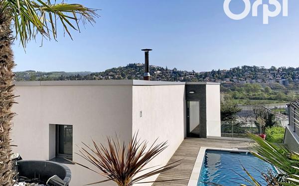 Maison à vendre    6 pièces • 182 m2 Villars