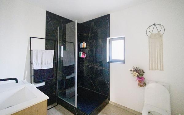 Maison à vendre    6 pièces • 182 m2 Villars