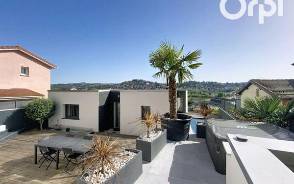 Maison à vendre    6 pièces • 182 m2 Villars