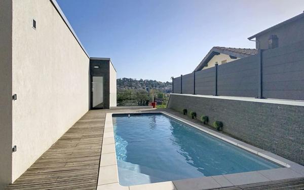 Maison à vendre    6 pièces • 182 m2 Villars