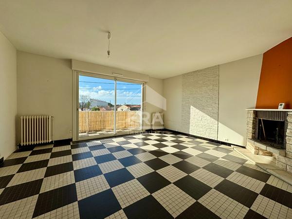 Bien rare avec grand atelier et appartement T4 ? Fort potentiel, à proximité de Pontaillac