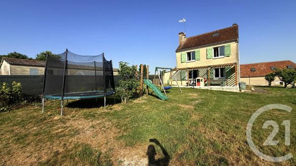 Maison à vendre  5 pièces - 105 m 2   SEZANNE  - 51