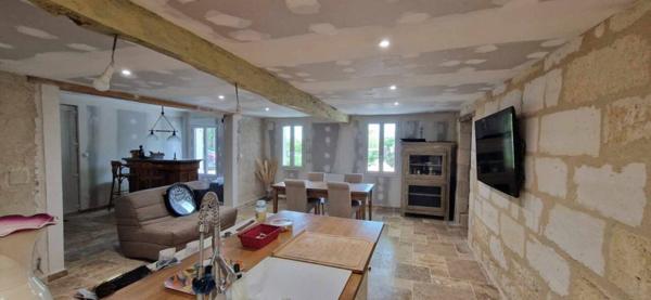 Maison à vendre 6 pièces de 270 m²