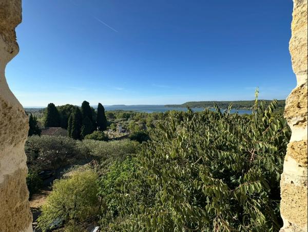 Appartement avec travaux à finir - T4 à MIRAMAS LE VIEUX (13)