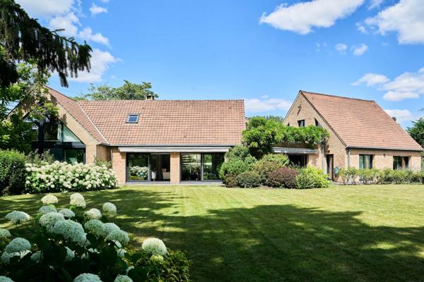 Vente Maison de luxe Marcq-en-Barœul 11 Pièces 439.95 m²