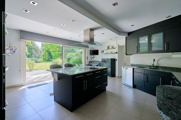 Vente Maison de luxe Marcq-en-Barœul 11 Pièces 439.95 m²