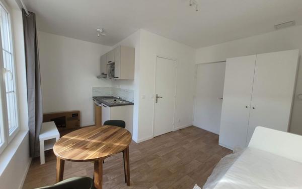 Appartement à louer    1 pièce • 19,09 m2 Creil