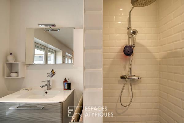 Loft issu de bureaux dans un immeuble remarquable du centre-ville