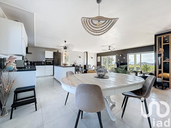 Maison à vendre 4 pièces 118 m² Jacque