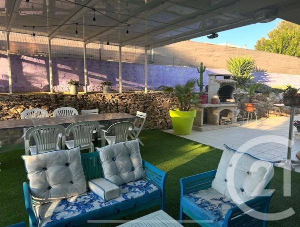 Maison à vendre  9 pièces - 167 m2 SIX FOURS LES PLAGES - 83