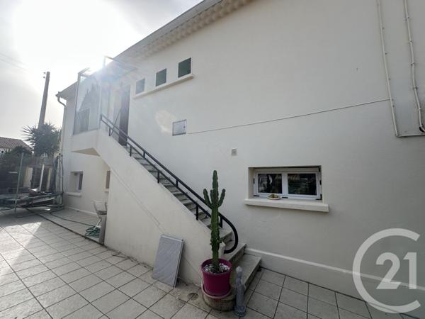 Maison à vendre  9 pièces - 167 m2 SIX FOURS LES PLAGES - 83