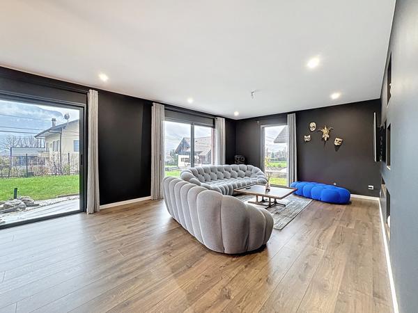 Maison 5 pièces - 177 m² Exclusivité efficity