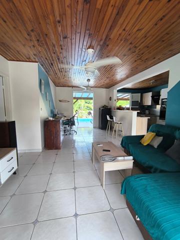 MAGNIFIQUE MAISON De PRESTIGE De 82 m2 Au CARBET