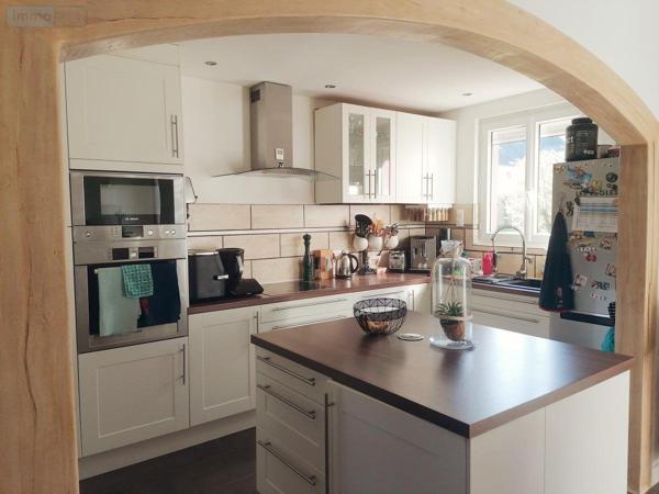 Maison à vendre à Saint-Martin-des-Champs dans le Finistère (29600), ref : 29101-1683