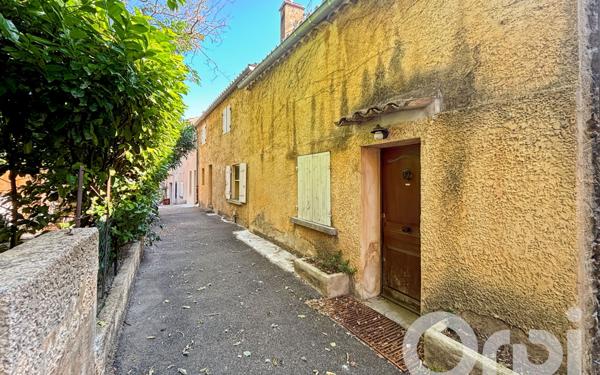 Maison à vendre    8 pièces •  Suze-la-Rousse