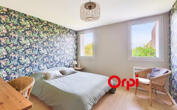 Maison à vendre    6 pièces •  Saint-Genis-Laval