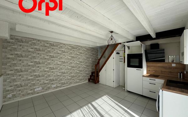 Maison à vendre    2 pièces •  Port-des-Barques