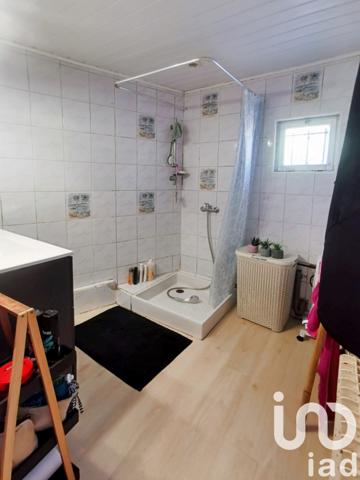 Maison de ville 5 pièces de 112 m² à Coutras (33230)