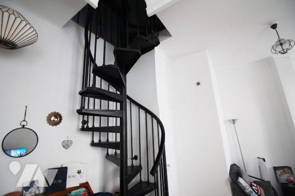 Appartement DUPLEX T2 de 38m2 carrez (quartier d'Endoume / Malmousque) dans le 7e.